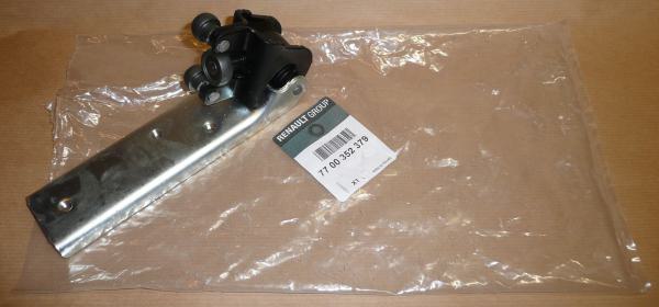 ORIGINAL Rollenführung Schiebetür RENAULT MASTER II unten rechts 7700352379