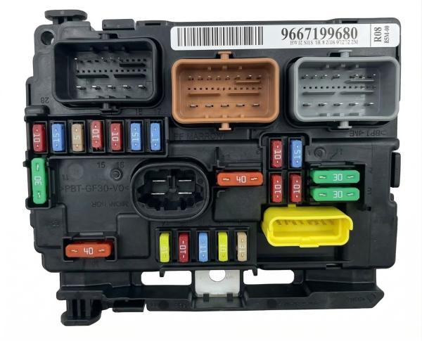 Original PSA Hauptsicherungshalter / Batteriemodul Peugeot / Citroën 9811879680